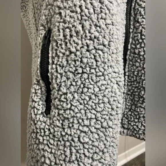 XX-Large Women’s Gray Black Thin Zip-Up Sherpa Vest w/ Two Front Pockets - Picture 4 of 6